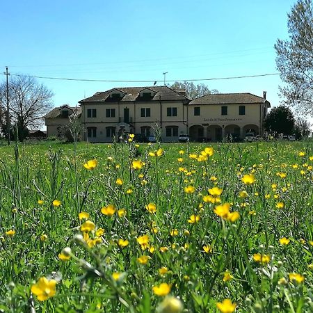 Hotel Locanda Del Passo Pomposa ภายนอก รูปภาพ