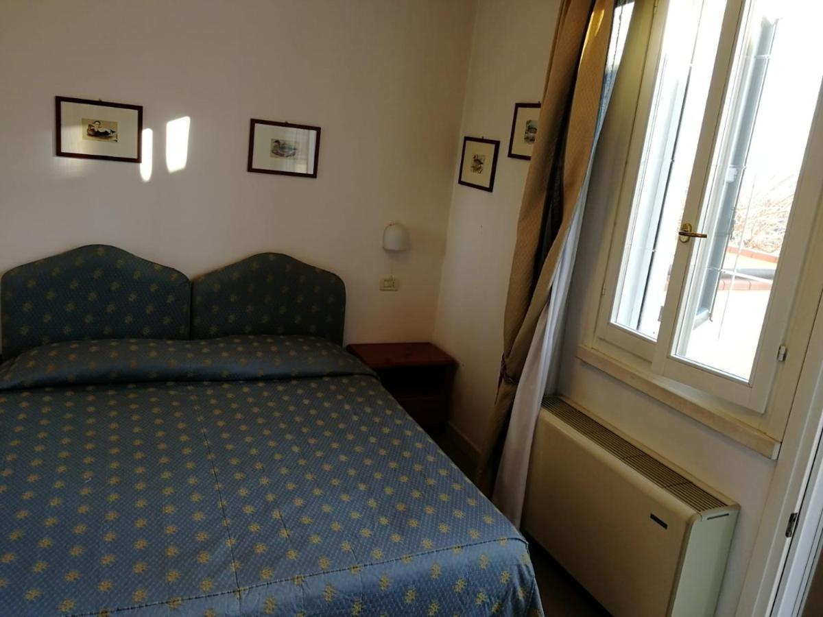 Hotel Locanda Del Passo Pomposa ภายนอก รูปภาพ
