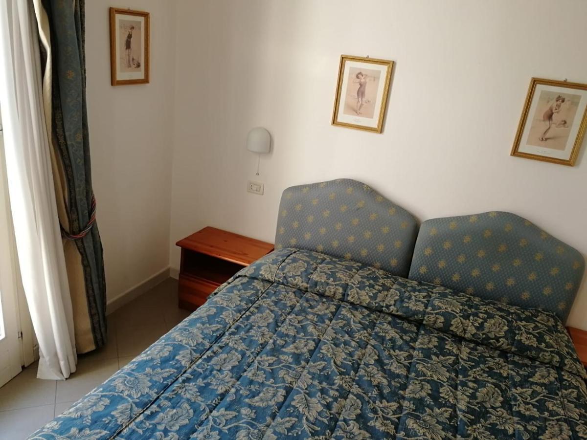 Hotel Locanda Del Passo Pomposa ภายนอก รูปภาพ