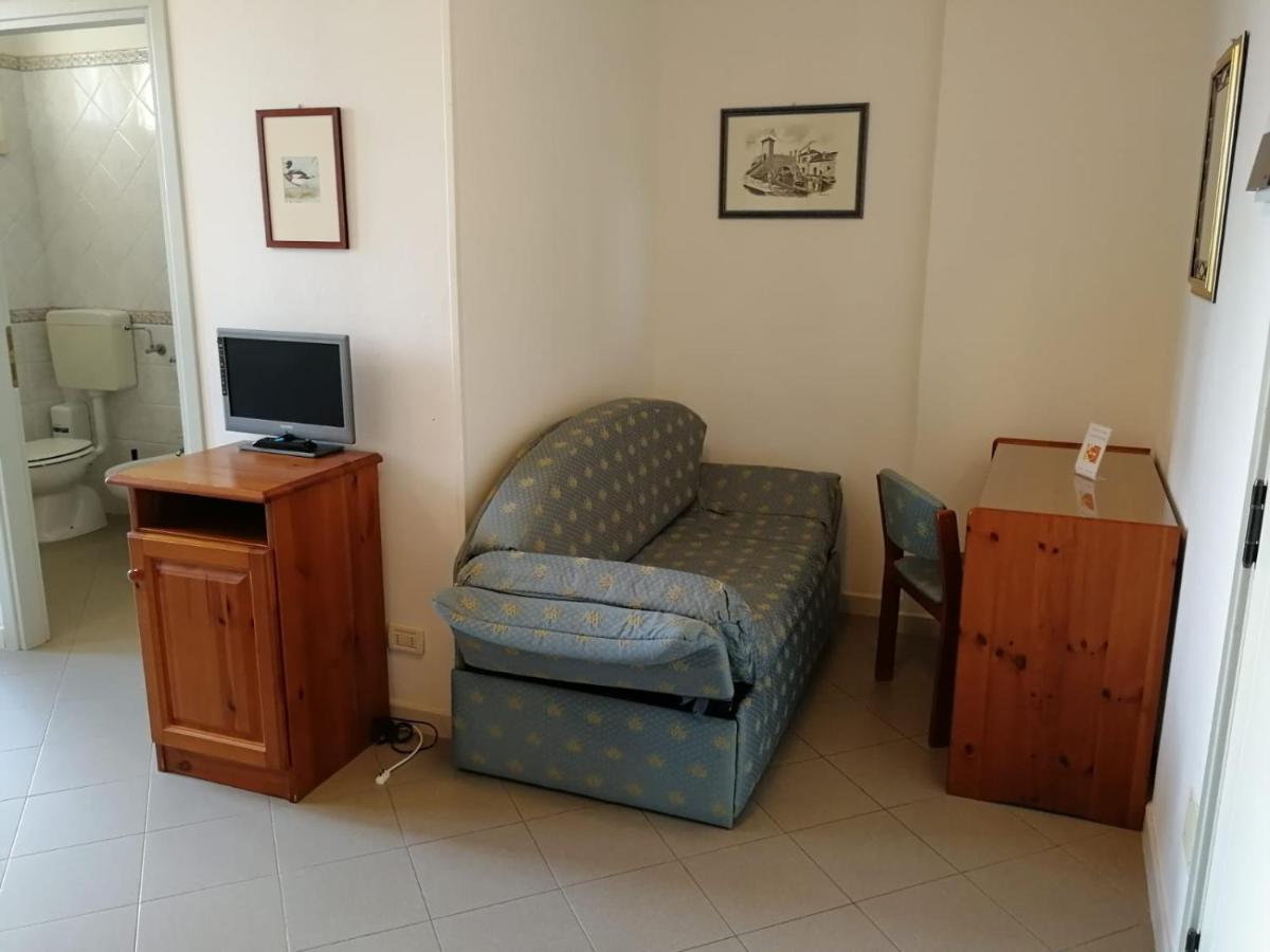 Hotel Locanda Del Passo Pomposa ภายนอก รูปภาพ