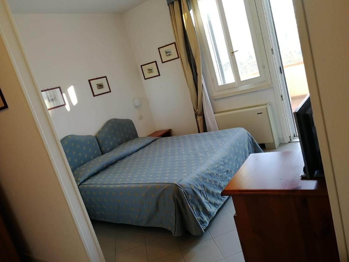 Hotel Locanda Del Passo Pomposa ภายนอก รูปภาพ