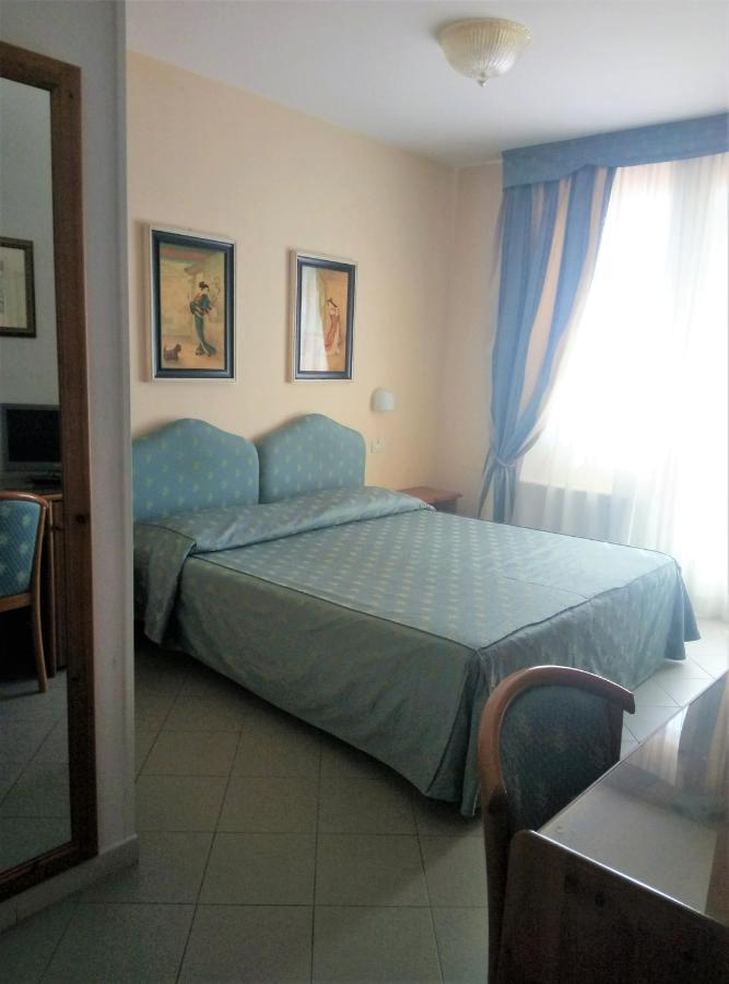 Hotel Locanda Del Passo Pomposa ภายนอก รูปภาพ