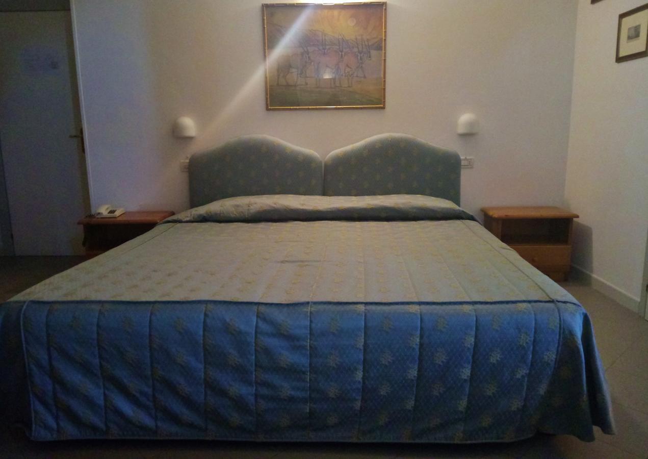 Hotel Locanda Del Passo Pomposa ภายนอก รูปภาพ