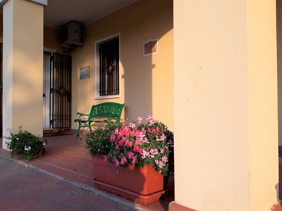 Hotel Locanda Del Passo Pomposa ภายนอก รูปภาพ